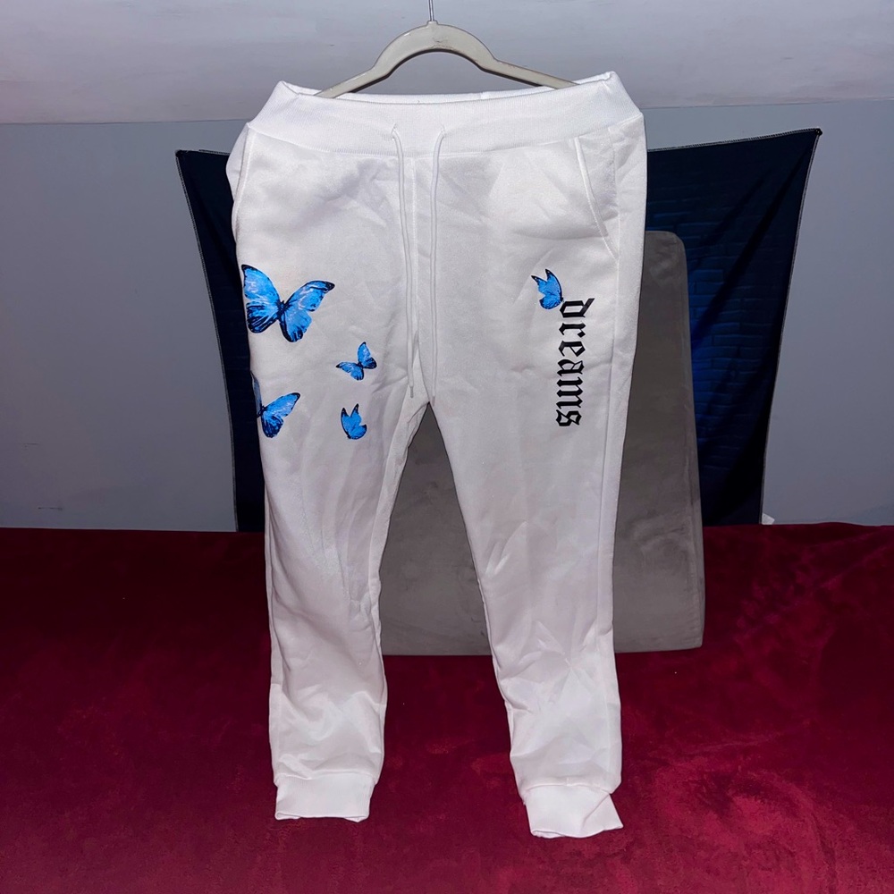 White Joggers/Sweatpants